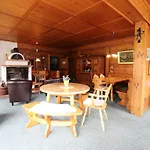 Schelpenalp Hotel *