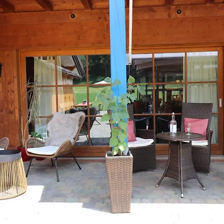 Hotel Schelpenalp