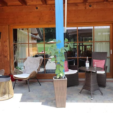 Hotel Schelpenalp
