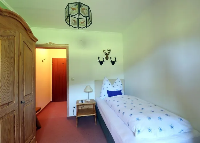 Schelpenalp Hotel