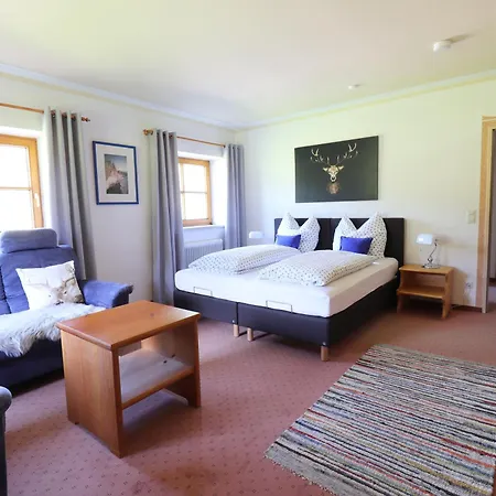 Schelpenalp Hotel